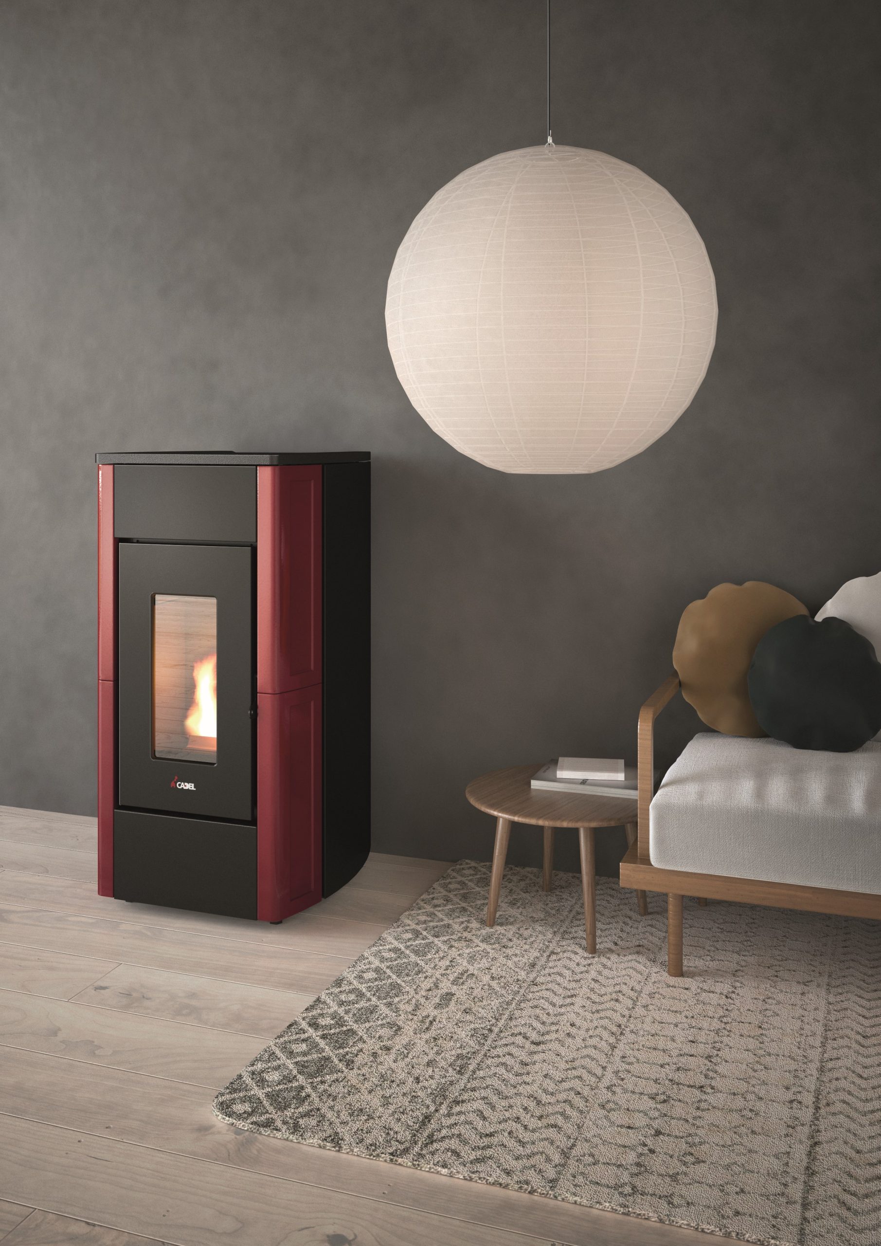 Pelletskamin CADEL Perla 7 kW i röd keramik med modern design i stilrent vardagsrum